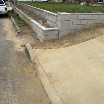 Advanced Creative Concrete - And the curb was broken. - Masonry/Concrete Near Me - Yucaipa, California Advanced Creative Concrete - And the curb was broken. - Masonry/Concrete Near Me - Yucaipa, California