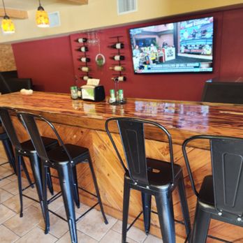 Pine Island Pizza - Pizza Near Me - Bokeelia, Florida
