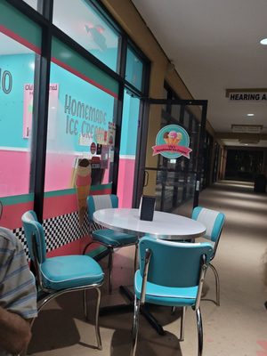 Lily's Handmade Ice Cream by null