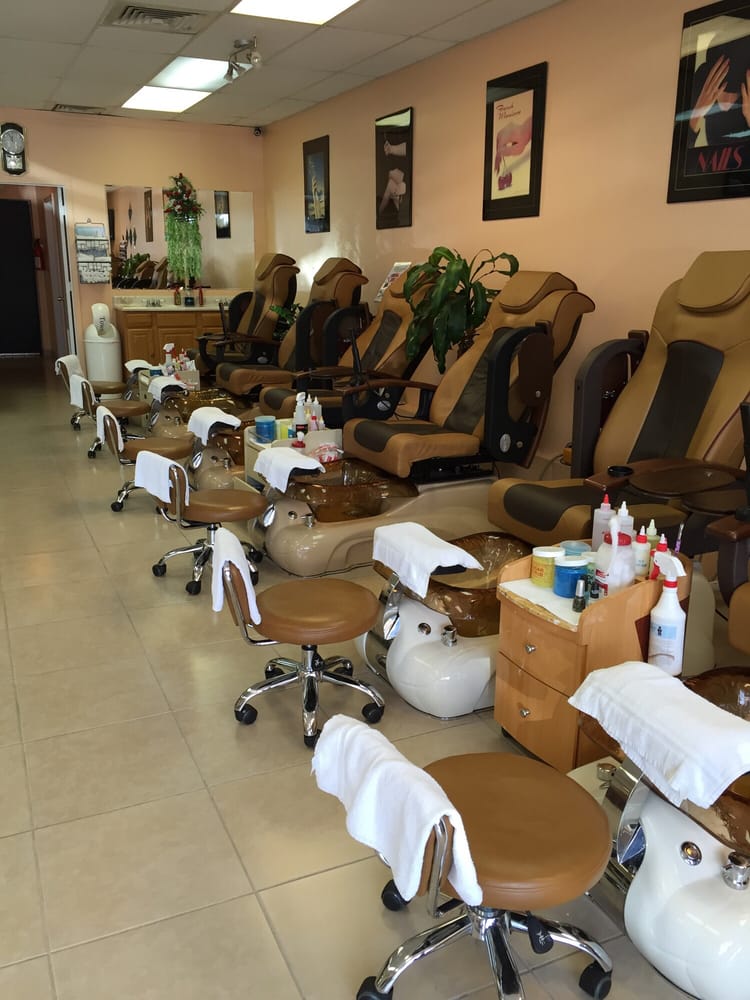 T NAILS Updated September 2024 13 Photos 5650 Old Pascagoula Rd