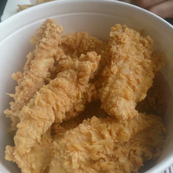 KFC - Chicken Shop Near Me - Valencia, V KFC - Chicken Shop Near Me - Valencia, V