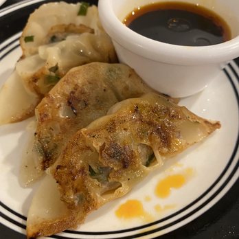 Izakaya Nonbei - gyoza - Sushi Bars Near Me - Honolulu, Hawaii