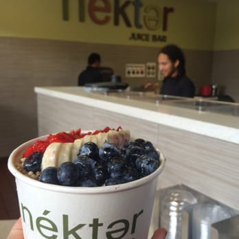 Nekter Juice Bar - Açaí Banana Berry Bowl (390 calories) - Juice Bars & Smoothies Near Me - Southlake, Texas
