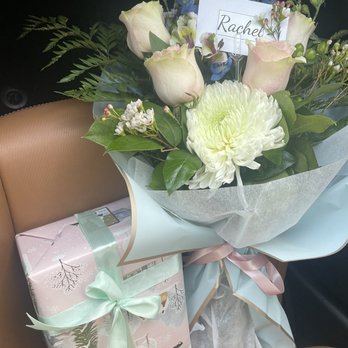 Drea's Flowers - $35 arrangement gorgeous - Florists Near Me - Garden Grove, California Drea's Flowers - $35 arrangement gorgeous - Florists Near Me - Garden Grove, California