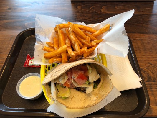 Mamoun's Falafel by null