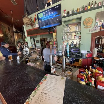 Gecko's Bar & Tapas - Bar view - New American Near Me - Albuquerque, New Mexico