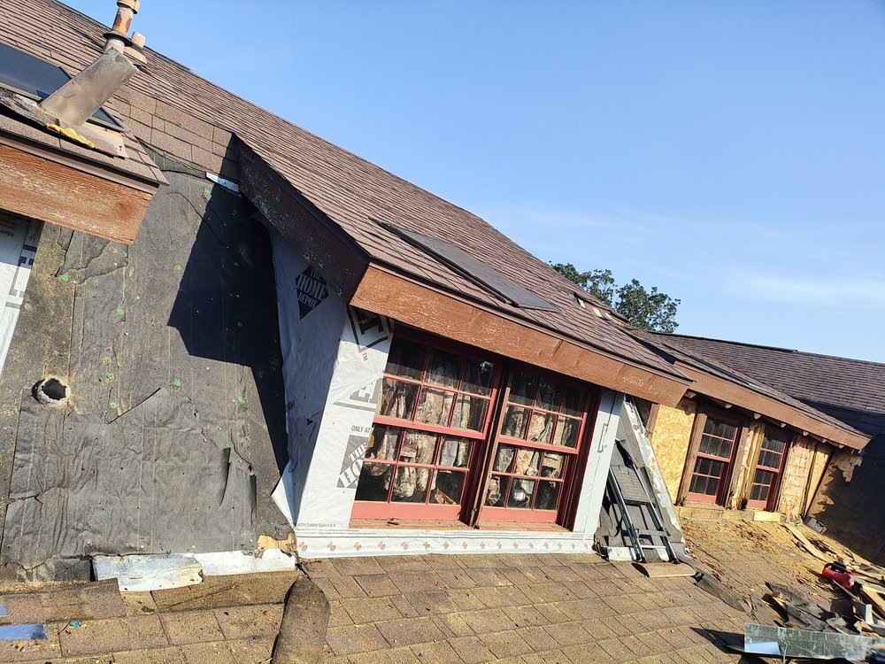 Slide of Lopez's Roofing