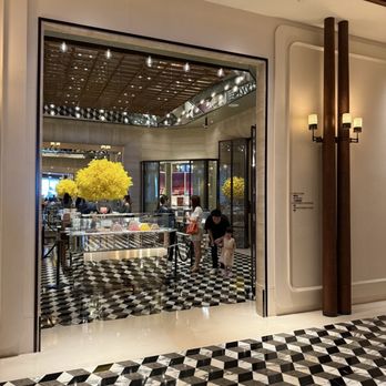 The Butterfly Room - Cafes Near Me - Hong Kong, HK