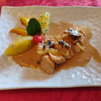 Au Restaurant du Phare - Chicken - French Near Me - Saint Samson de la Roque, 27