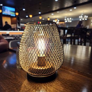 DoubleTree by Hilton Harrisonburg - Hotels Near Me - Harrisonburg, Virginia