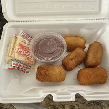 Pizzeria Del Gallo - Croquettes, take note of crackers for size reference. - Pizza Near Me - Cape Coral, Florida Pizzeria Del Gallo - Croquettes, take note of crackers for size reference. - Pizza Near Me - Cape Coral, Florida