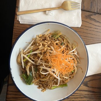 Thailicious - Squid Pad Thai ( Gluten Free) - Thai Near Me - New York, New York Thailicious - Squid Pad Thai ( Gluten Free) - Thai Near Me - New York, New York