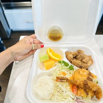 Ginza - Teriyaki - Sushi Bars Near Me - Bellevue, Washington Ginza - Teriyaki - Sushi Bars Near Me - Bellevue, Washington