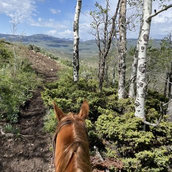 Rusty Spurr Ranch - Horseback Riding Near Me - Kremmling, Colorado