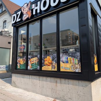 DZ House - Sandwiches Near Me - Ottawa, Ontario