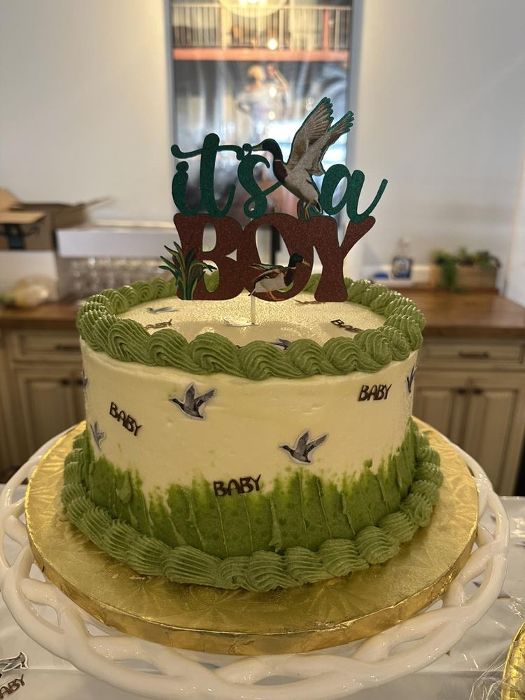 Go Big Or Go Home Bakery Logo