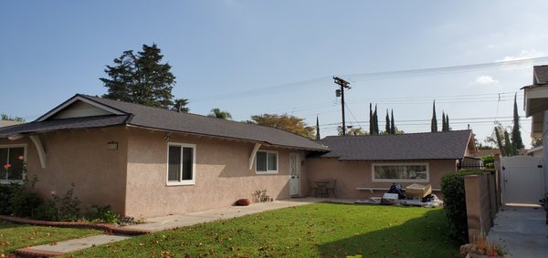 Three Clovers Roofing Logo