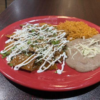 JFT Compadres - Chilaquiles - Mexican Near Me - Pine Island, Minnesota JFT Compadres - Chilaquiles - Mexican Near Me - Pine Island, Minnesota