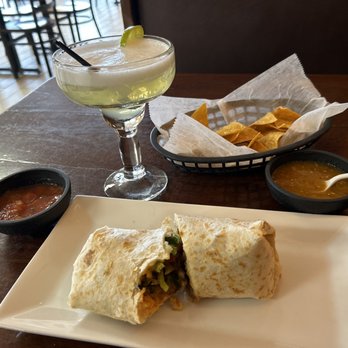 Mr Taco - Chips, salsa, chorizo burrito, hot sauce, and a house. Margarita, highly recommend. - Mexican Near Me - Meriden, Connecticut Mr Taco - Chips, salsa, chorizo burrito, hot sauce, and a house. Margarita, highly recommend. - Mexican Near Me - Meriden, Connecticut