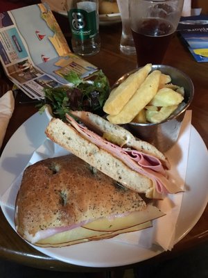 Roadside Tavern Lisdoonvarna by null