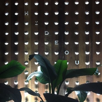 Hideout - Bars Near Me - Honolulu, Hawaii Hideout - Bars Near Me - Honolulu, Hawaii
