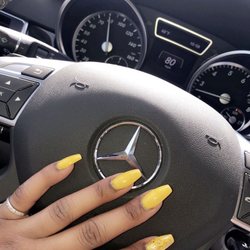 Quick Nails - Yellow