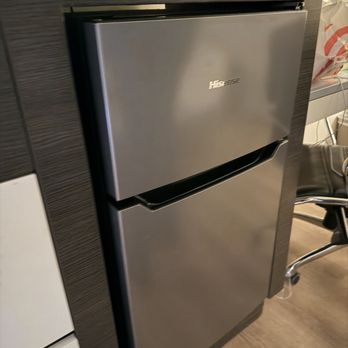 Kings Inn San Diego - Mini fridge - San Diego, CA