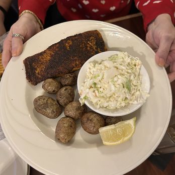 Tavern On the Main - Salmon cooked dry with baby bakers & coleslaw - Burgers Near Me - Clawson, Michigan Tavern On the Main - Salmon cooked dry with baby bakers & coleslaw - Burgers Near Me - Clawson, Michigan