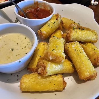 Olive Garden Italian Restaurant - Fried Ziti - Italian Near Me - Omaha, Nebraska Olive Garden Italian Restaurant - Fried Ziti - Italian Near Me - Omaha, Nebraska