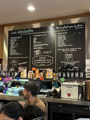 Lou Mitchell's by null