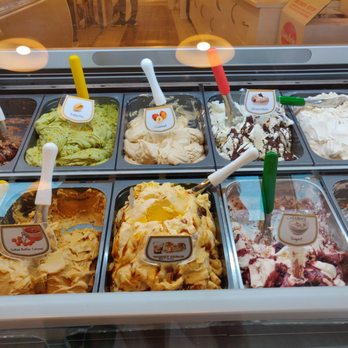 Fior di Latte - Cafes Near Me - Burnaby, British Columbia