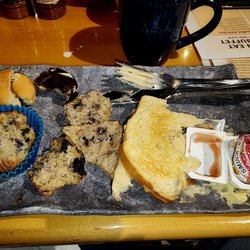 Steakhouse At Cove - The Sourdough Toast was ok