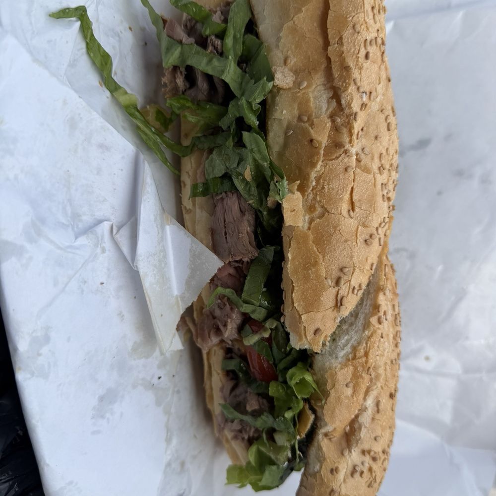 Roast beef on seeded French Roast beef on seeded French