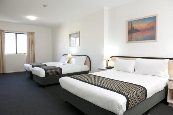 Adelaide Riviera Hotel by null