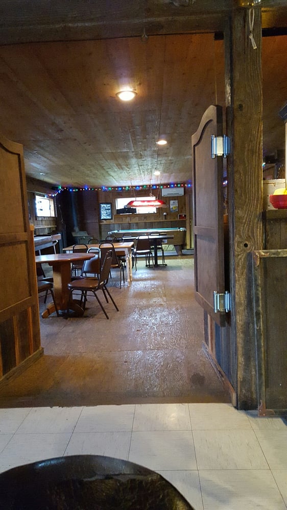 RICK & BARB’S HOMESTEAD BAR & GRILL Updated August 2024 59893