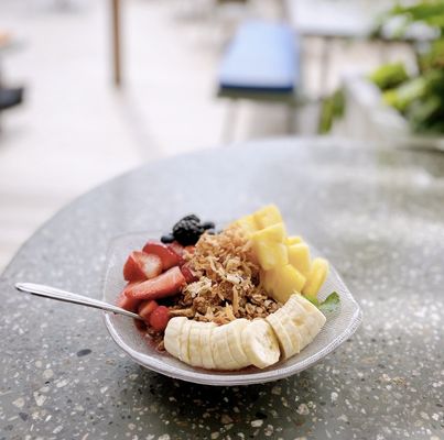DECK. at Queen Kapiʻolani Hotel by null