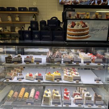 Paris Baguette - Case with slices of cake - Coffee & Tea Near Me - Reston, Virginia Paris Baguette - Case with slices of cake - Coffee & Tea Near Me - Reston, Virginia