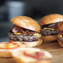 Two Buns & Meat