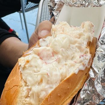 James Hook & Co - Lobster Roll - Seafood Near Me - Boston, Massachusetts James Hook & Co - Lobster Roll - Seafood Near Me - Boston, Massachusetts