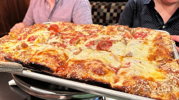Pizza House by null