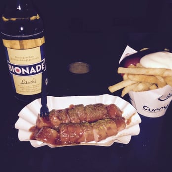 Curry & Co. - Currywurst-Menü für 6 Euro - Curry Sausage Near Me - Leipzig, SN