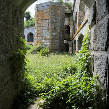 Portland Paddle - Fort Gorges - Rafting/Kayaking Near Me - Portland, Maine Portland Paddle - Fort Gorges - Rafting/Kayaking Near Me - Portland, Maine