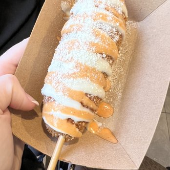 Chung Chun - Hot Dogs Near Me - Montreal, Quebec