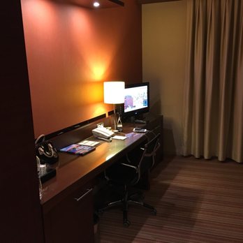 Courtyard by Marriott Istanbul West - Nice desk, good for business trips - Hotels Near Me - Istanbul, 34