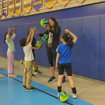 Turtle Volleyball Club - Coach Emily is teaching our little kids how to set - Sports Clubs Near Me - San Gabriel, California Turtle Volleyball Club - Coach Emily is teaching our little kids how to set - Sports Clubs Near Me - San Gabriel, California