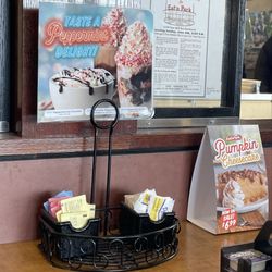 Eat'n Park - Table setup