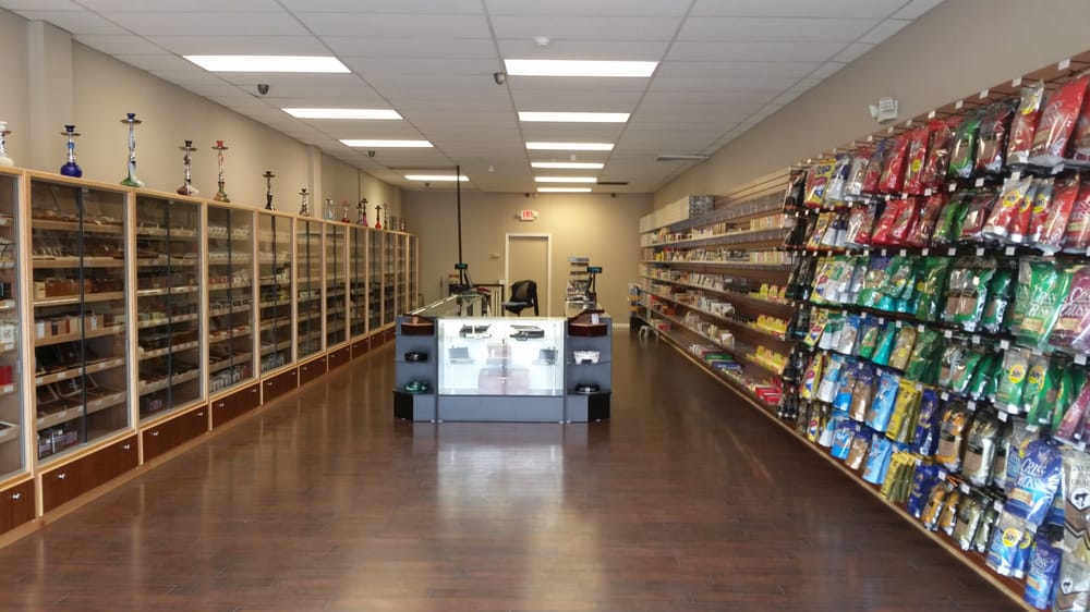 SMOKER’S ZONE Updated October 2024 10 Reviews 252A E St Rd