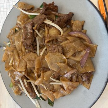 Open Rice Metropolitan - Beef chow fun - Asian Fusion Near Me - Charlotte, North Carolina Open Rice Metropolitan - Beef chow fun - Asian Fusion Near Me - Charlotte, North Carolina