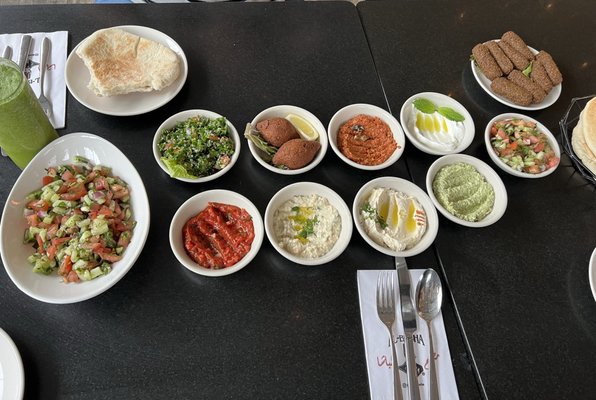 Al-Basha Take-Out by null
