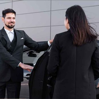 Lux Travely - Town Car Service Near Me - East Orange, New Jersey Lux Travely - Town Car Service Near Me - East Orange, New Jersey